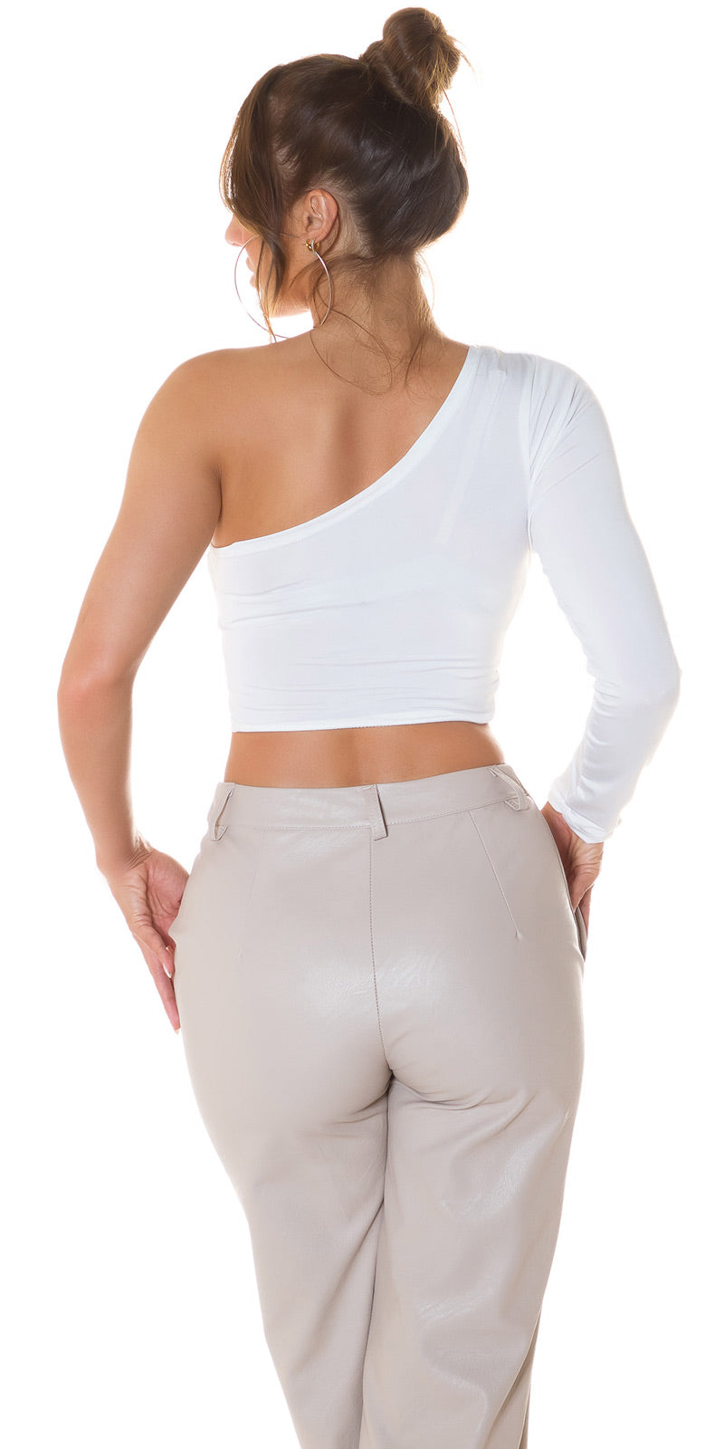 Asymmetrical Crop